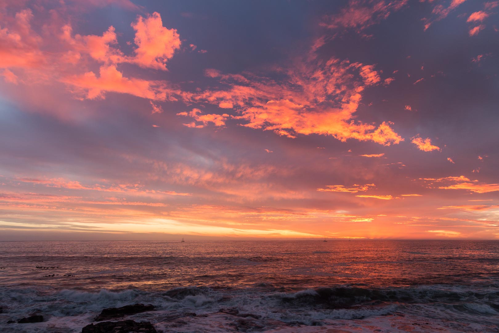 Backplate • ID: 10536 • HDRI Haven - Beautiful Sunrise At Coast