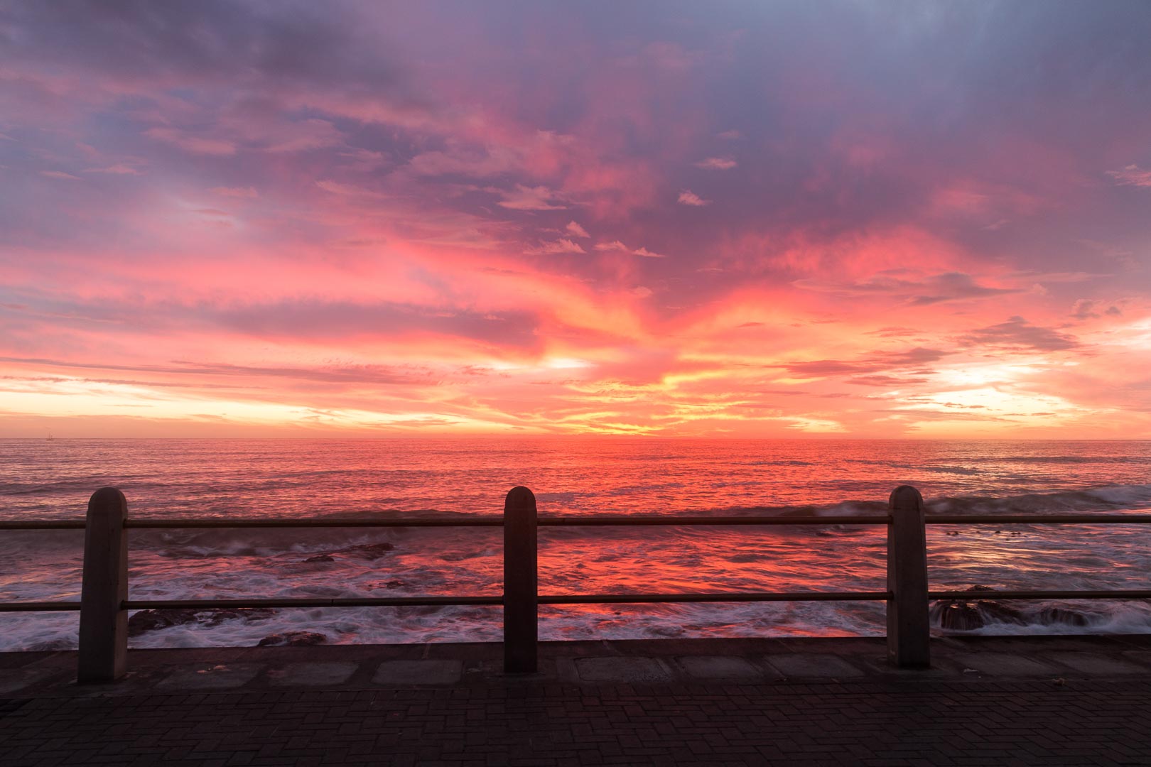 Backplate • ID: 10534 • HDRI Haven - Beautiful Sunrise At Coast
